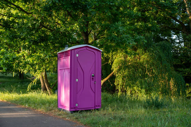 Best Local porta potty services  in Weaver, AL