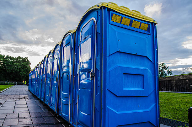 Best Handicap porta potty rental  in Weaver, AL